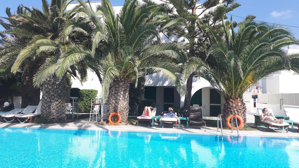 Annita'S Village Hotel Айя-Анна Экстерьер фото